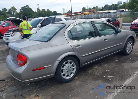 2001 Nissan Maxima Gxe from USA, damaged, VIN JN1CA31D01T629015